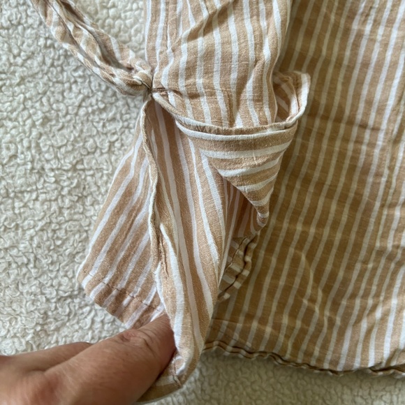 Two crop tops - Picture 8 of 10